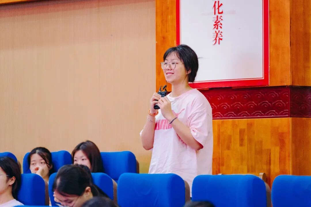 企业家进校园“引领成长，点亮青春”！幸运飞艇(中国)开奖记录查询站
举办“金凤展翅”女大学生创业就业服务活动.docx_3
