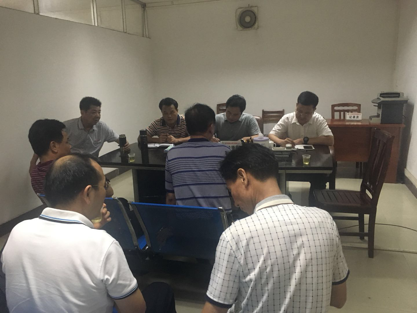 1533606403.png 图片1.png